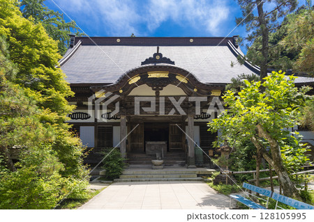 Main hall of Zuihoji Temple in Sendai, Miyagi Prefecture 128105995