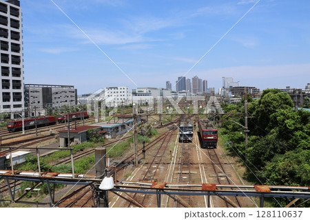 JR橫須賀線、新川崎站、新鶴見機車段 128110637