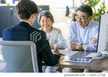 Senior consultation desk Senior consultation desk 128111198