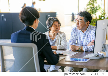 Senior consultation desk Senior consultation desk 128111199