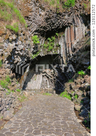 兵庫縣豐岡市玄武洞公園南朱雀洞 128112572