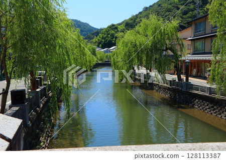 Kinosaki Onsen Town, Toyooka City, Hyogo Prefecture Kinosaki Onsen Town, Toyooka City, Hyogo Prefecture 128113387