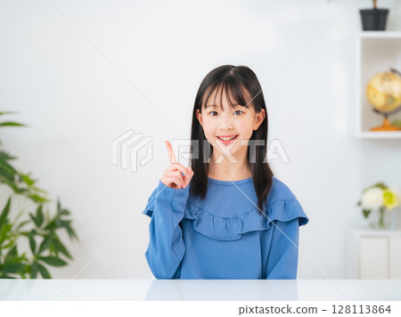推薦女孩 128113864