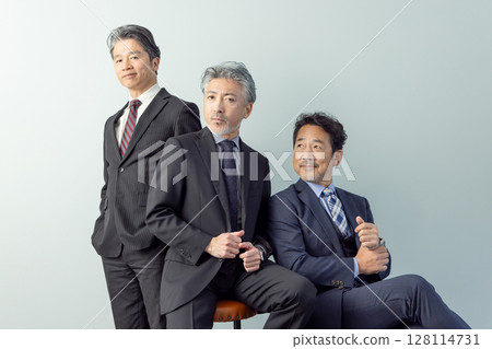 Cool middle-aged male business person 128114731