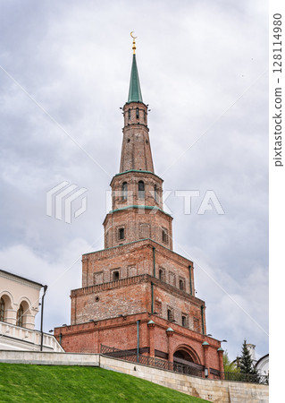 The ancient leaning red brick Syuyumbike Tower on the territory of the Kazan Kremlin. Russia The ancient leaning red brick Syuyumbike Tower on the territory of the Kazan Kremlin. Russia 128114980