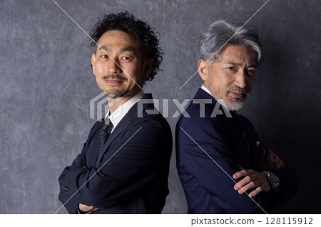Executive middle-aged male businessman Executive middle-aged male businessman 128115912