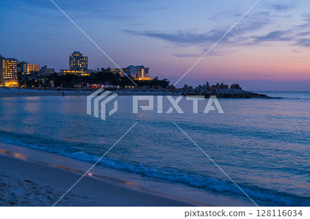 《Wakayama Prefecture》 Sunset Shirahama beach, Nanki Shirahama 128116034