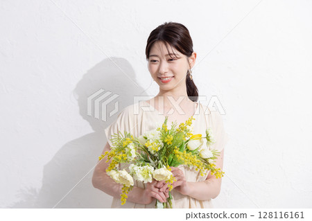 Woman with a bouquet Woman with a bouquet 128116161