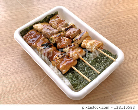 函館特產美食 長谷川店的烤雞肉串便當 Hasest 烤雞肉串便當 128116588