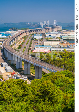 《香川縣》瀨戶橋和常盤公園的景色 128117326