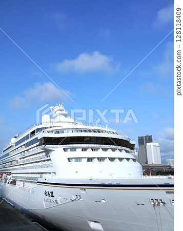 Asuka III anchored at Osanbashi Pier 128118409