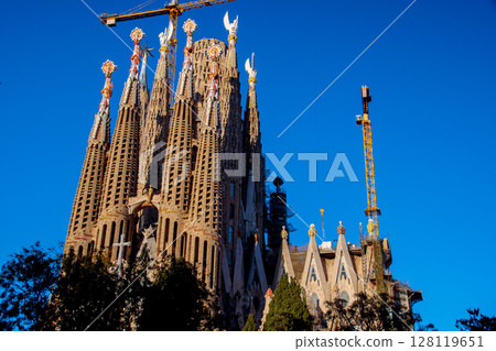 西班牙巴塞隆納的旅遊風景 128119651