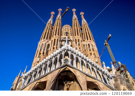 Tourist scenery in Barcelona, Spain Tourist scenery in Barcelona, Spain 128119669