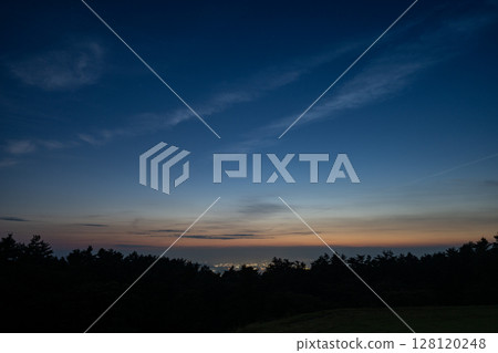 Beautiful summer starry sky in Tottori, Japan Beautiful summer starry sky in Tottori, Japan 128120248