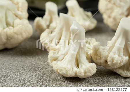 Fresh Farm-Grown Cauliflower Ready for Healthy Vegetarian Cooking. Fresh Farm-Grown Cauliflower Ready for Healthy Vegetarian Cooking. 128122277