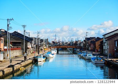 Venice of Japan, from the port town of Uchikawa, Imizu, Toyama Prefecture 128122944