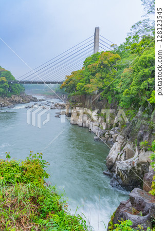 (Kagoshima Prefecture) Sogi Falls and Shin-Sogi Bridge (Kagoshima Prefecture) Sogi Falls and Shin-Sogi Bridge 128123545