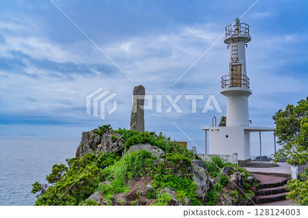 (Kagoshima Prefecture) Satsuma Nagasaki Nose Lighthouse 128124003