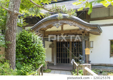 Zuihoji Temple in Sendai City, Miyagi Prefecture Zuihoji Temple in Sendai City, Miyagi Prefecture 128125376