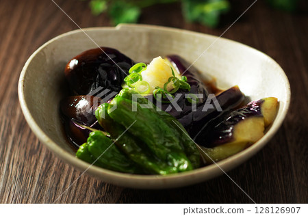 Deep-fried eggplant 128126907