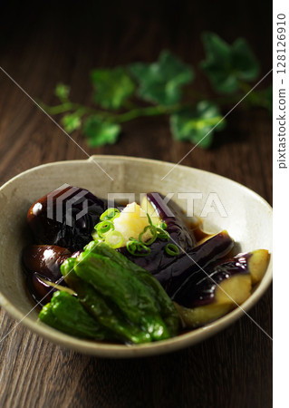 Deep-fried eggplant 128126910