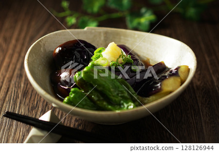 Deep-fried eggplant Deep-fried eggplant 128126944