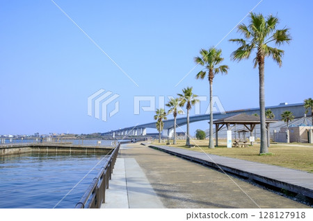 Scenery of Arai Benten Sea Fishing Park in Kosai City 128127918