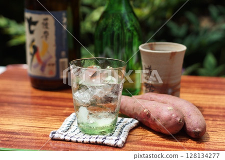 Shochu 128134277