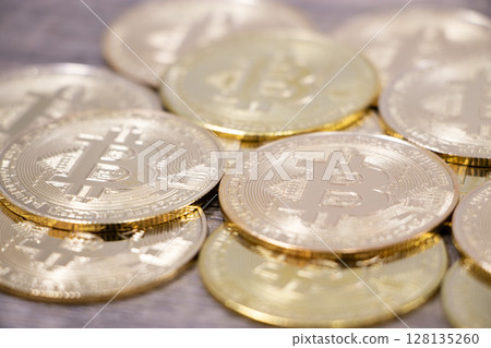 虛擬貨幣比特幣 128135260