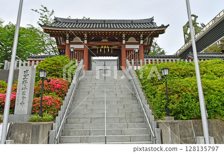 仙台，樹木之城：成田山經峰國分寺、參道、山門 128135797