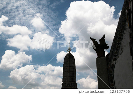 A magnificent and majestic building that reaches to the heavens A magnificent and majestic building that reaches to the heavens 128137796