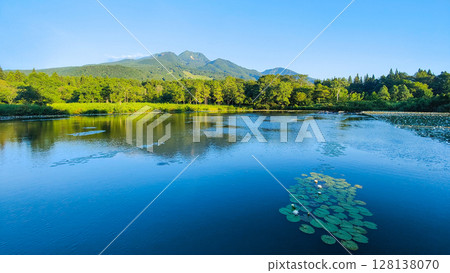 井盛池和妙高山(夏季) 井盛池和妙高山(夏季) 128138070