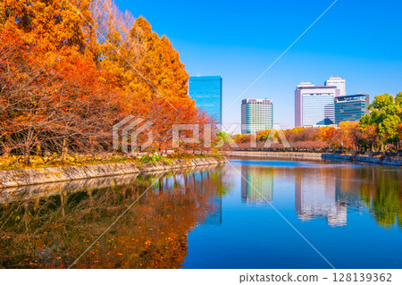 Osaka Castle Park and Osaka Business Park in autumn Osaka Castle Park and Osaka Business Park in autumn 128139362
