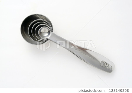 Stainless steel measuring spoons for cooking 128140208