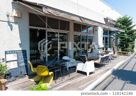 Omusubi Cafe＆Dining Micro-Cafe，東京都調布市深大寺東町2丁目 128142180
