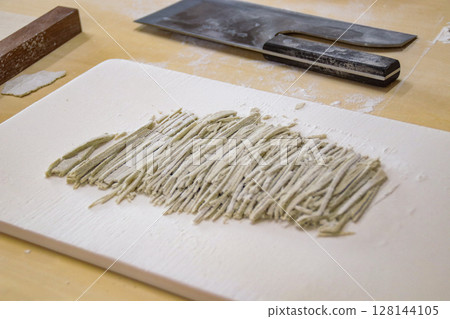 The finished handmade soba The finished handmade soba 128144105