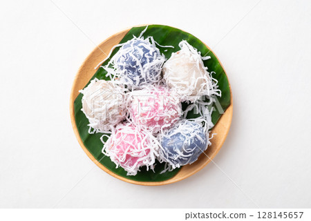 Thai coconut ball (Khanom Tom), Traditional Thai dessert  128145657