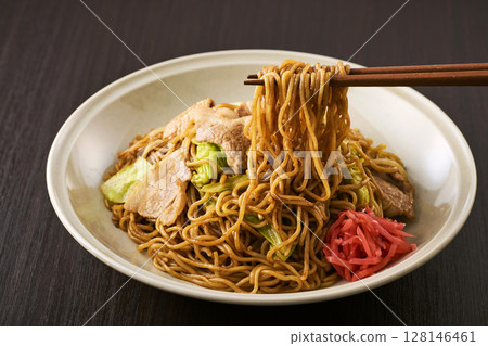 Delicious-looking Yakisoba with Sauce 128146461