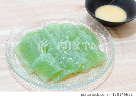 生魚片魔芋 128146631