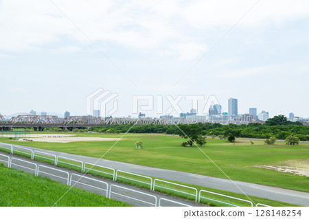 大阪淀川河濱公園 128148254