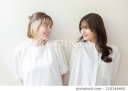 A female girl 128148468