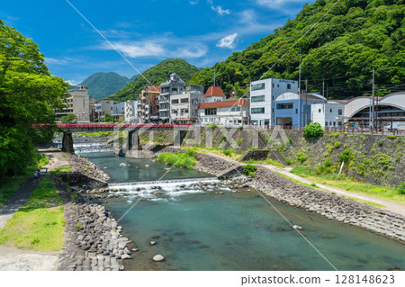 神奈川縣：箱根湯本溫泉街 128148623