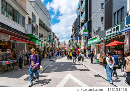 [東京] 巢鴨地藏街商店街，以「奶奶的原宿」聞名 128151416