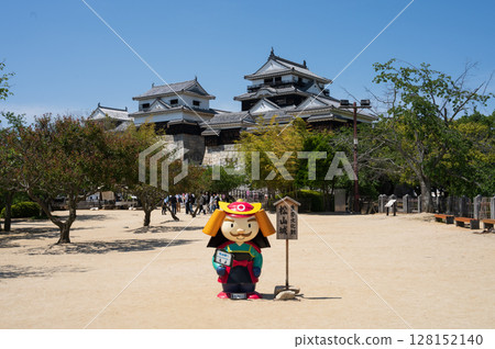 愛媛郡松山市松山城、近畿城、勝山城 128152140