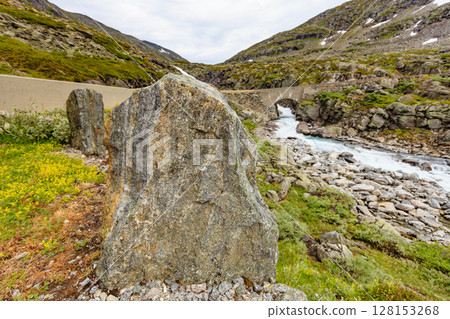 Mountains view from Gamle Strynefjellsvegen Norway 128153268