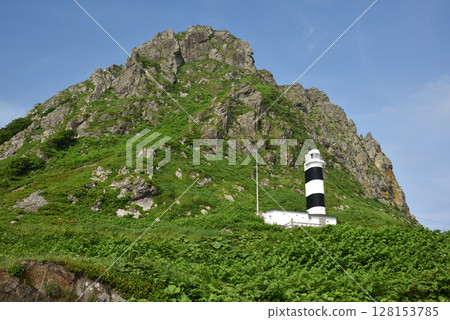Cape Kamui and the lighthouse Cape Kamui and the lighthouse 128153785