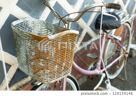 舊自行車 128154148