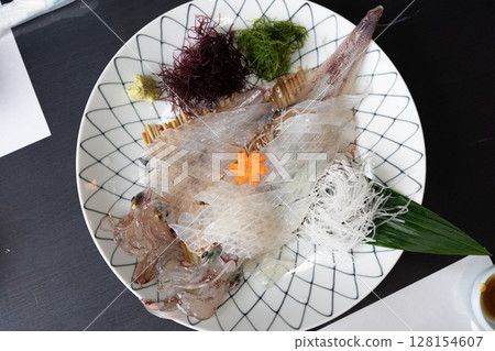 鮮活呼子魷魚 128154607