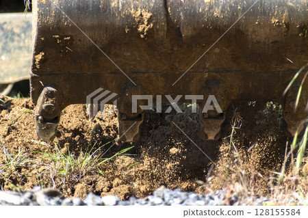 Earthworks, exterior works with machinery 128155584
