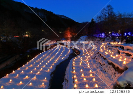 [Tochigi Prefecture] Winter illumination of mini snow huts at Yunishigawa Onsen (Kamakura Festival) 128156886
